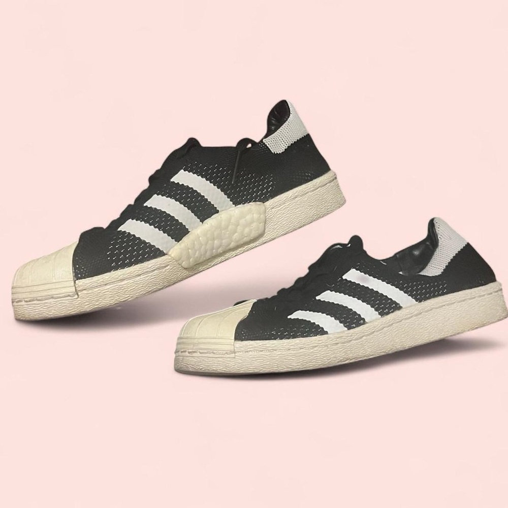 Adidas Superstar Sneakers